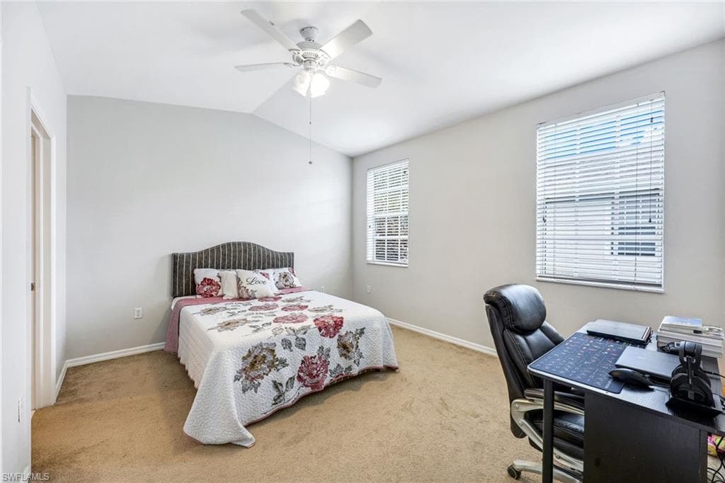 3280 Lindsey Ln 4, Naples, FL 34109-14