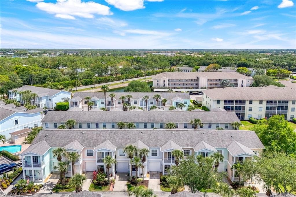 3280 Lindsey Ln 4, Naples, FL 34109-29