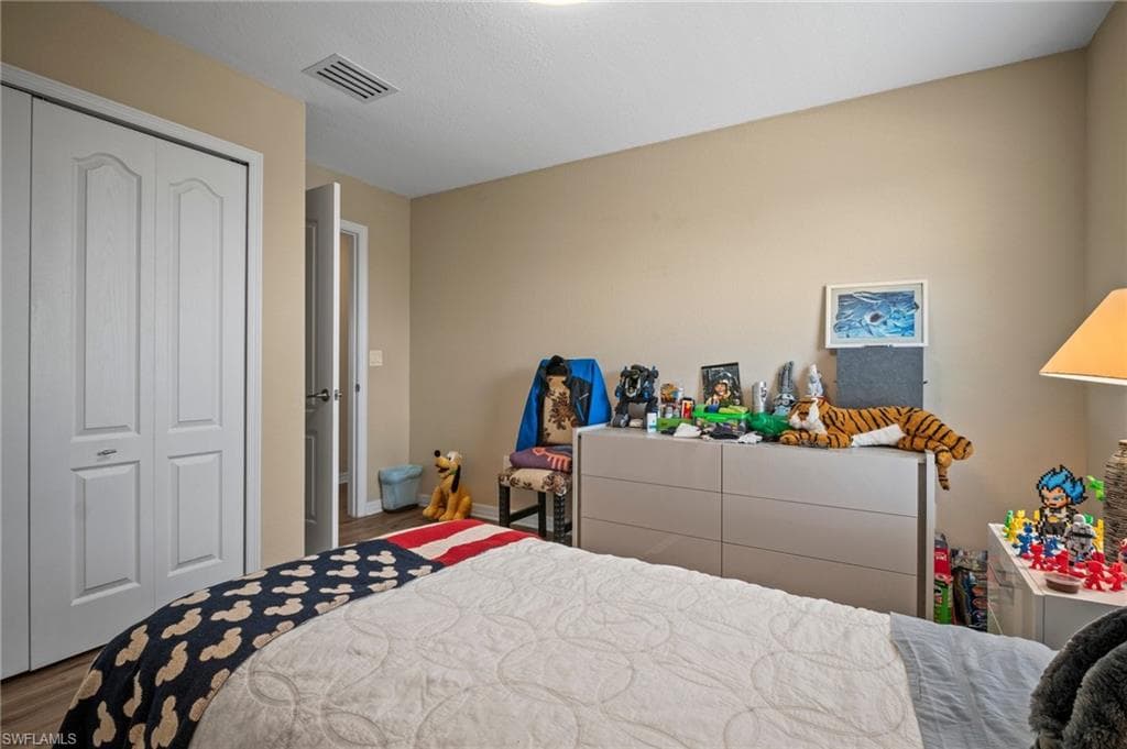 10289 Templeton Ln, Fort Myers, FL 33913-24