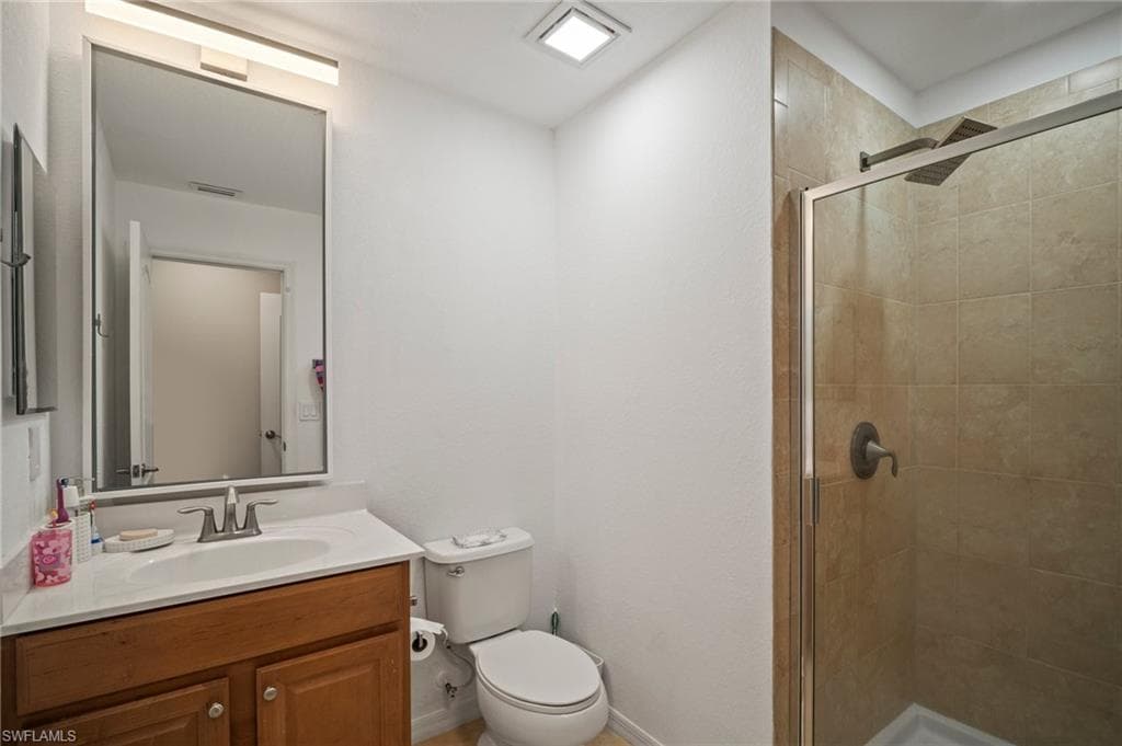 10289 Templeton Ln, Fort Myers, FL 33913-25