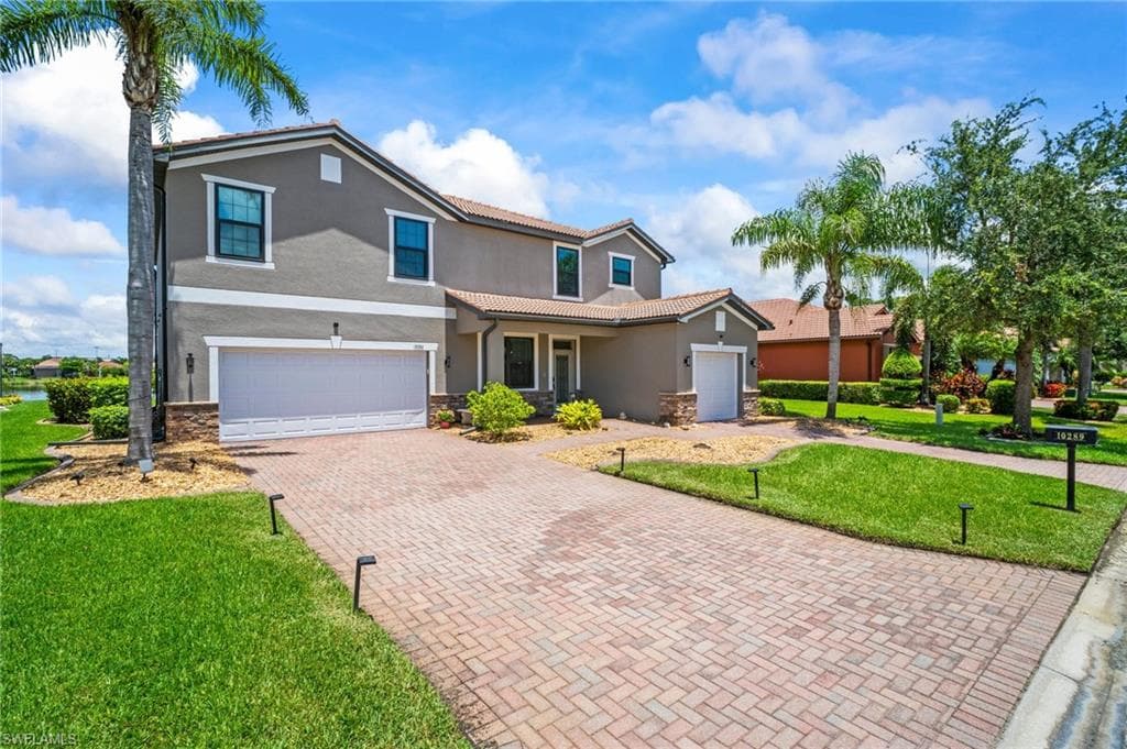 10289 Templeton Ln, Fort Myers, FL 33913-4