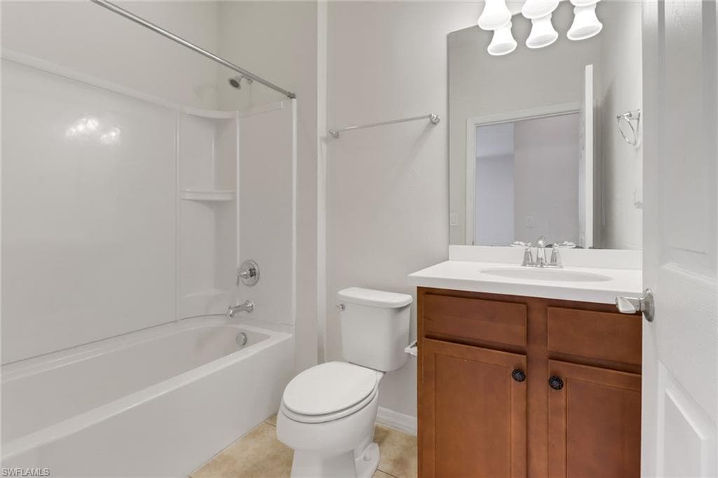 10939 Glenhurst St, Fort Myers, FL 33913-11