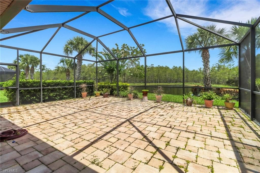 10939 Glenhurst St, Fort Myers, FL 33913-18