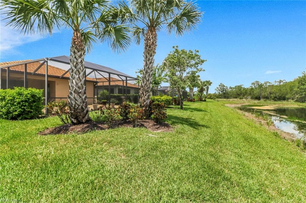 10939 Glenhurst St, Fort Myers, FL 33913-19