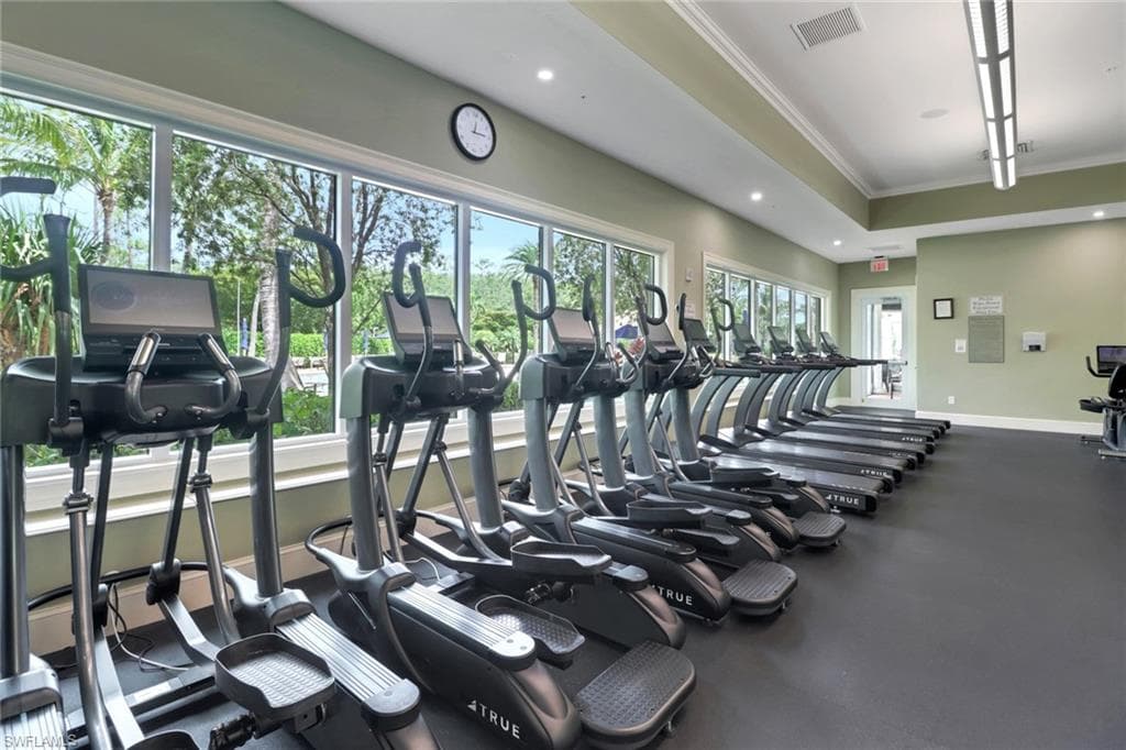10939 Glenhurst St, Fort Myers, FL 33913-24