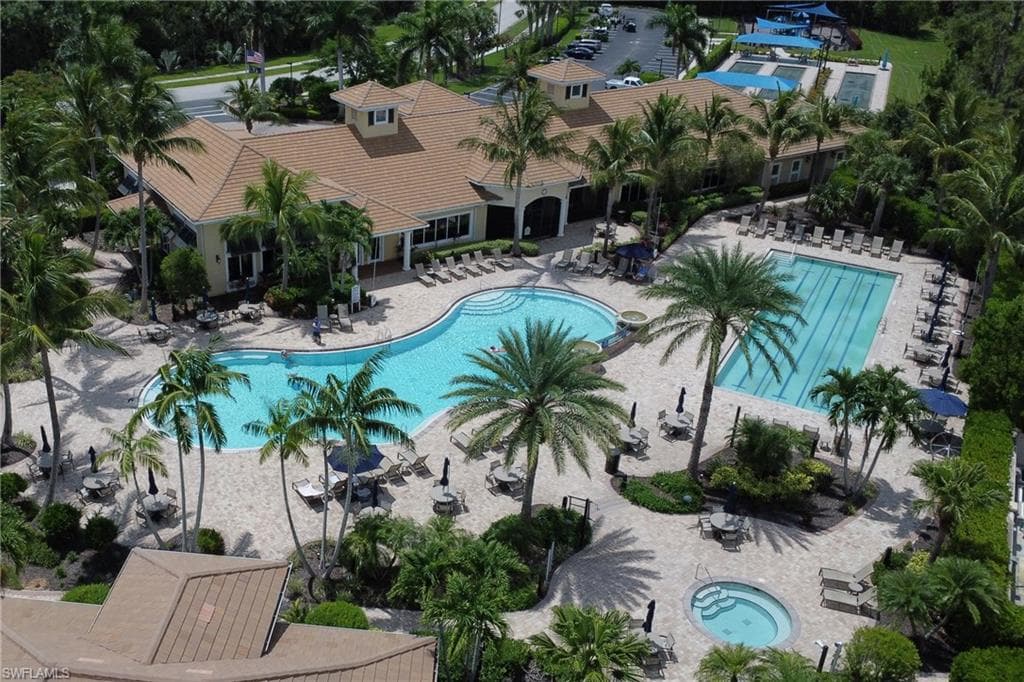 10939 Glenhurst St, Fort Myers, FL 33913-27