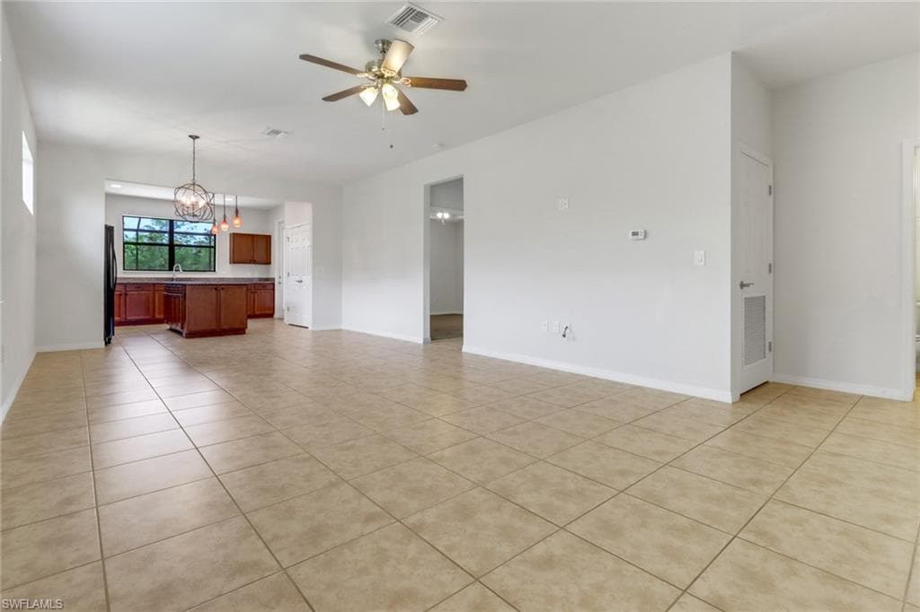 10939 Glenhurst St, Fort Myers, FL 33913-5