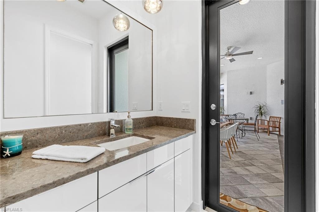 4509 Azalea Dr, Naples, FL 34119-31