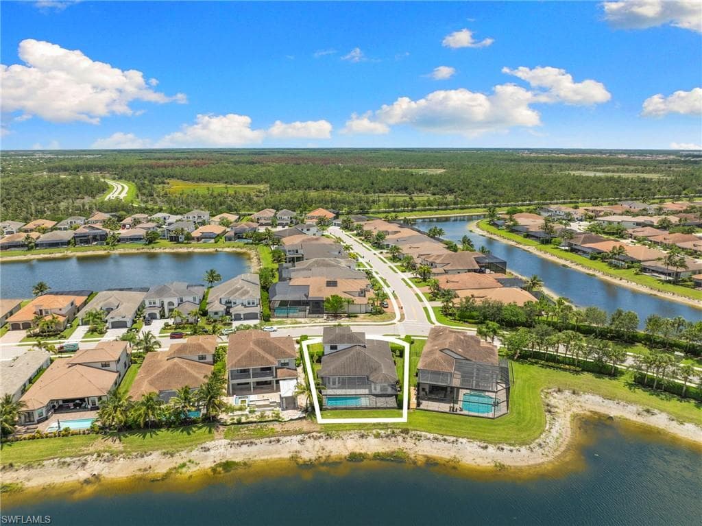 4509 Azalea Dr, Naples, FL 34119-37