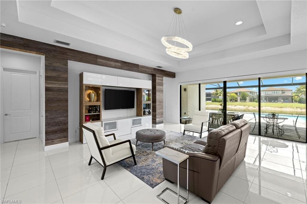 4509 Azalea Dr, Naples, FL 34119-7