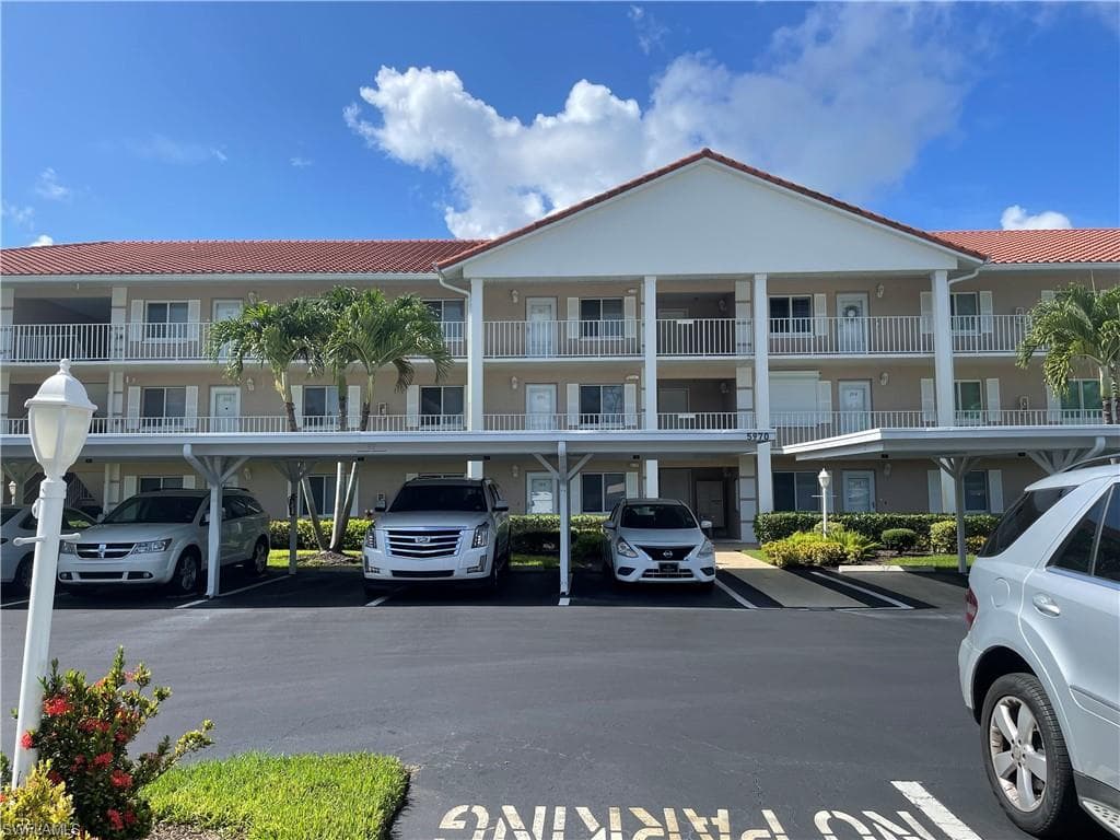 5970 Amherst Dr C103, Naples, FL 34112-24