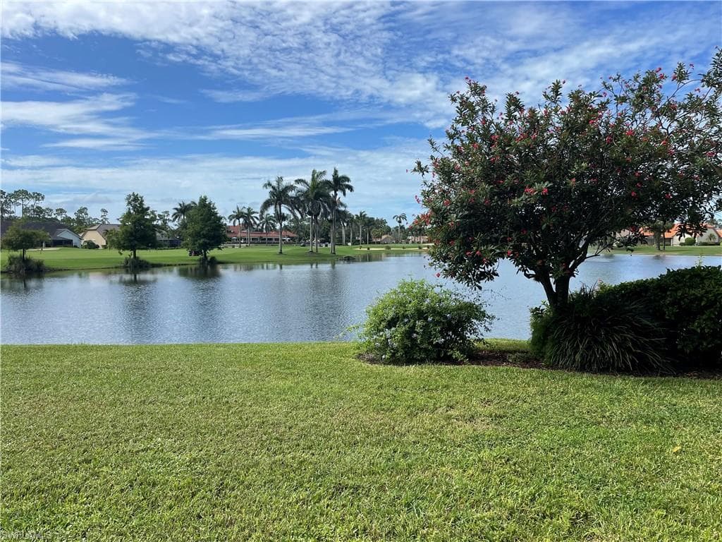 5970 Amherst Dr C103, Naples, FL 34112-2