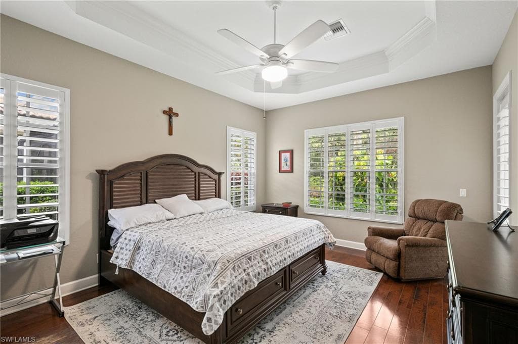 15533 Vallecas Ln, Naples, FL 34110-15