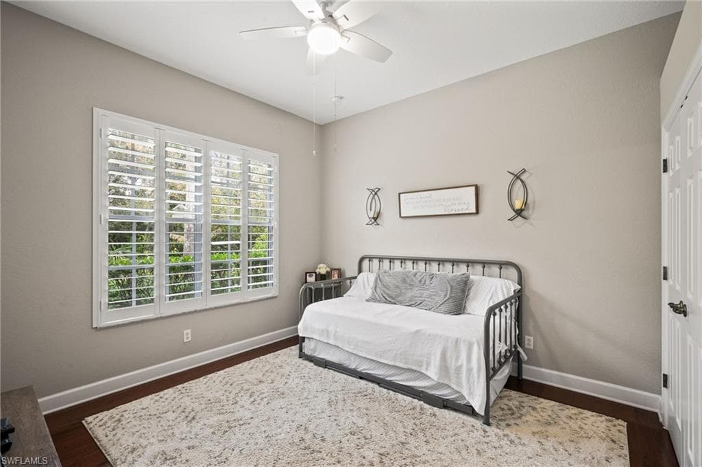 15533 Vallecas Ln, Naples, FL 34110-19