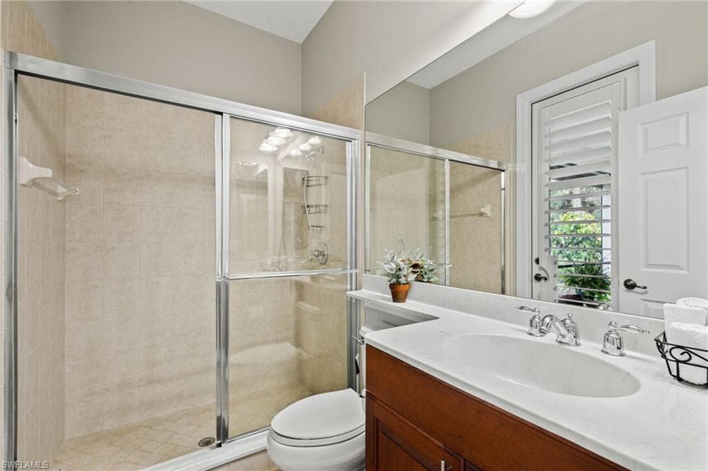 15533 Vallecas Ln, Naples, FL 34110-20
