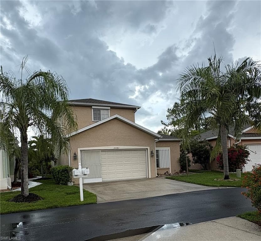 10741 Maui Cir, Estero, FL 33928-3