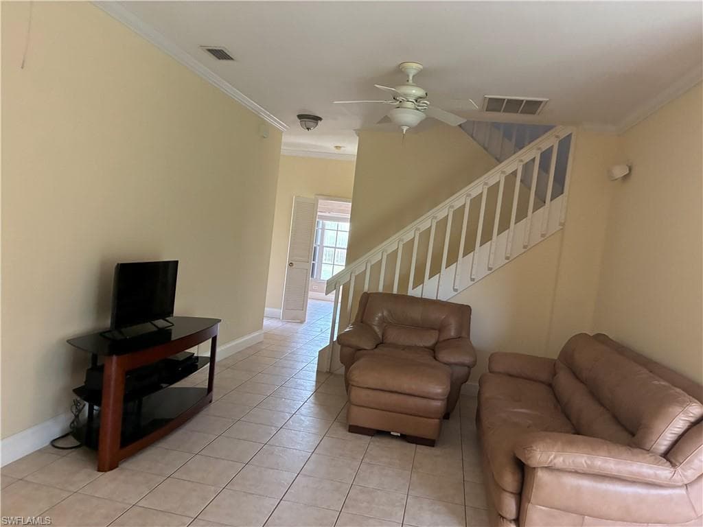 10741 Maui Cir, Estero, FL 33928-8