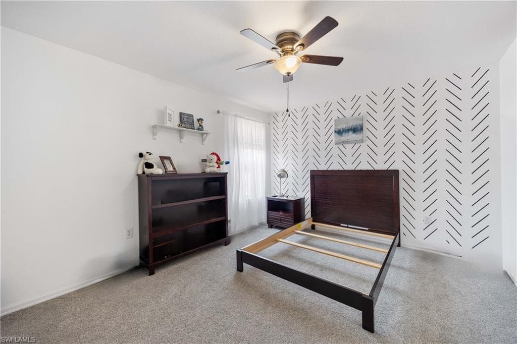 14225 Manchester Dr, Naples, FL 34114-14