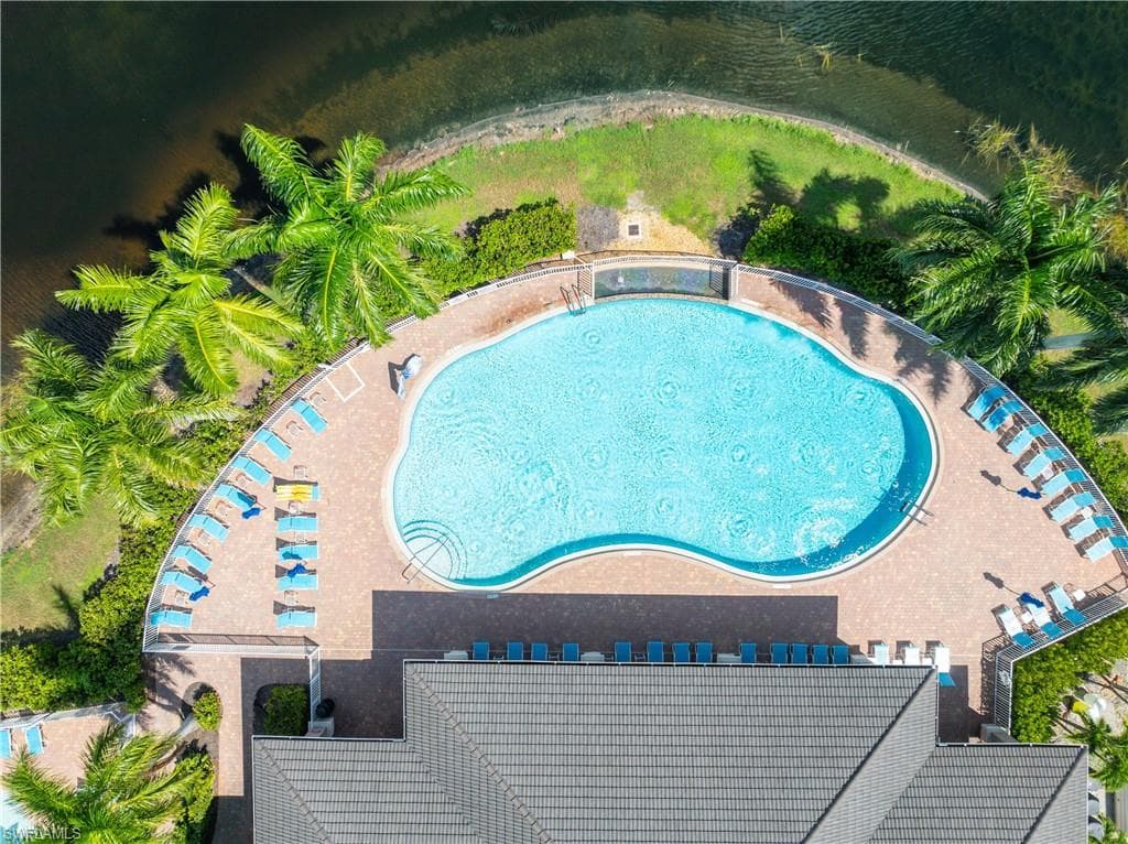 14225 Manchester Dr, Naples, FL 34114-27