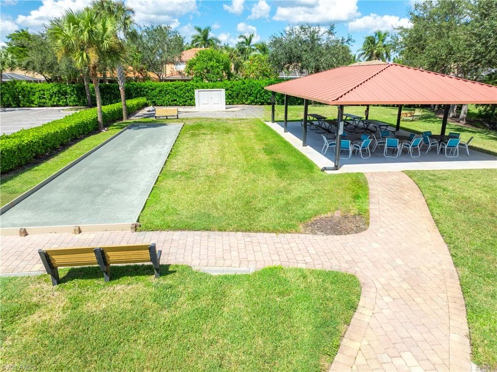 14225 Manchester Dr, Naples, FL 34114-30