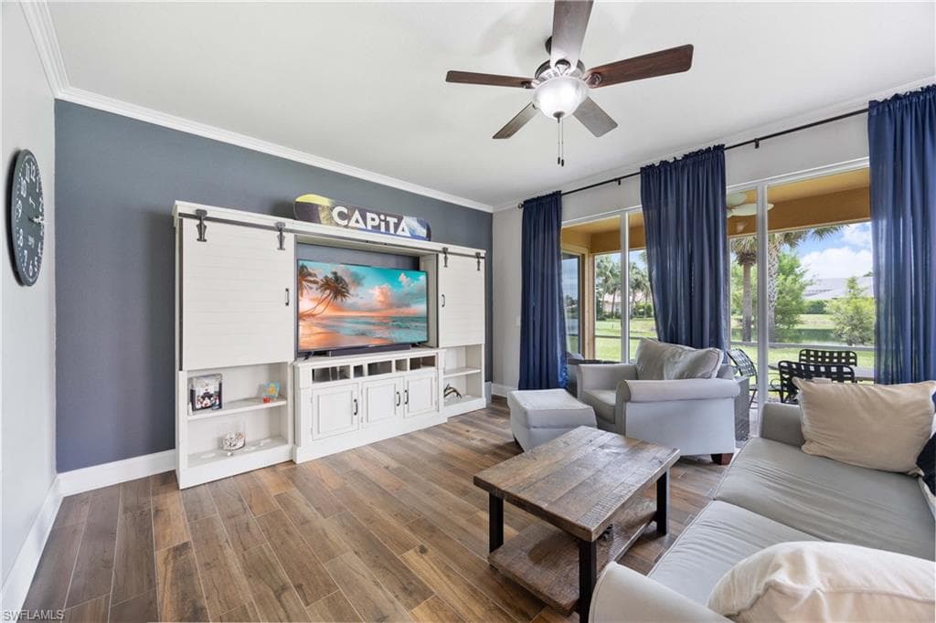 14225 Manchester Dr, Naples, FL 34114-8