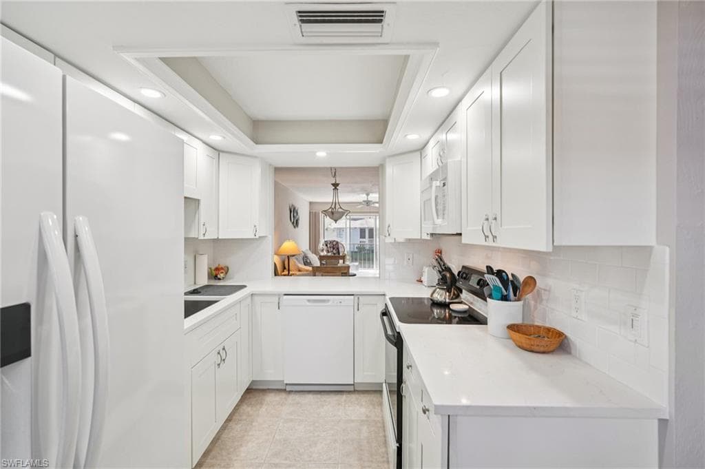 360 Charlemagne Blvd D205, Naples, FL 34112-17