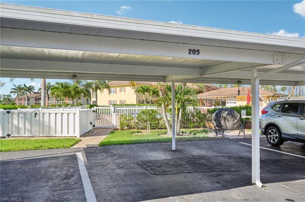 360 Charlemagne Blvd D205, Naples, FL 34112-29