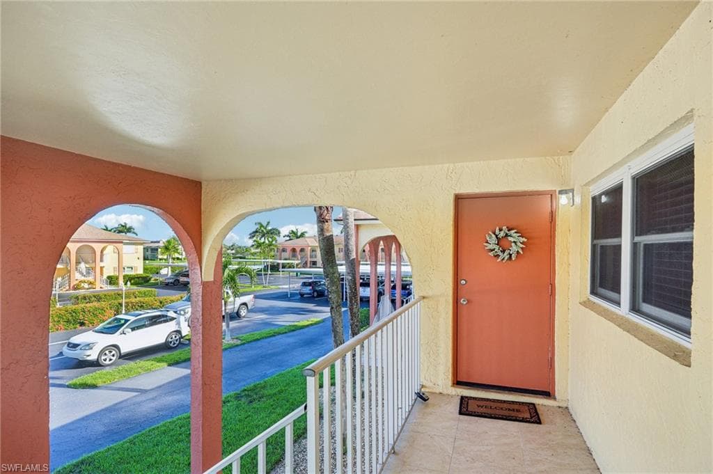 360 Charlemagne Blvd D205, Naples, FL 34112-5