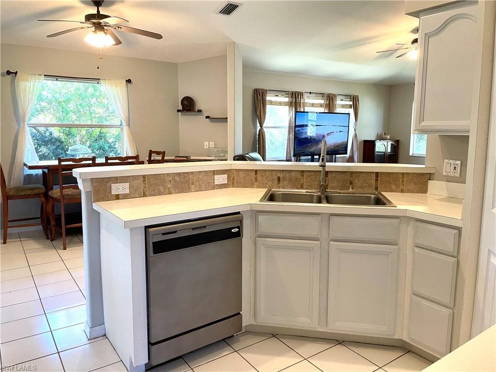 1501 Senior Ct, Lehigh Acres, FL 33971-11