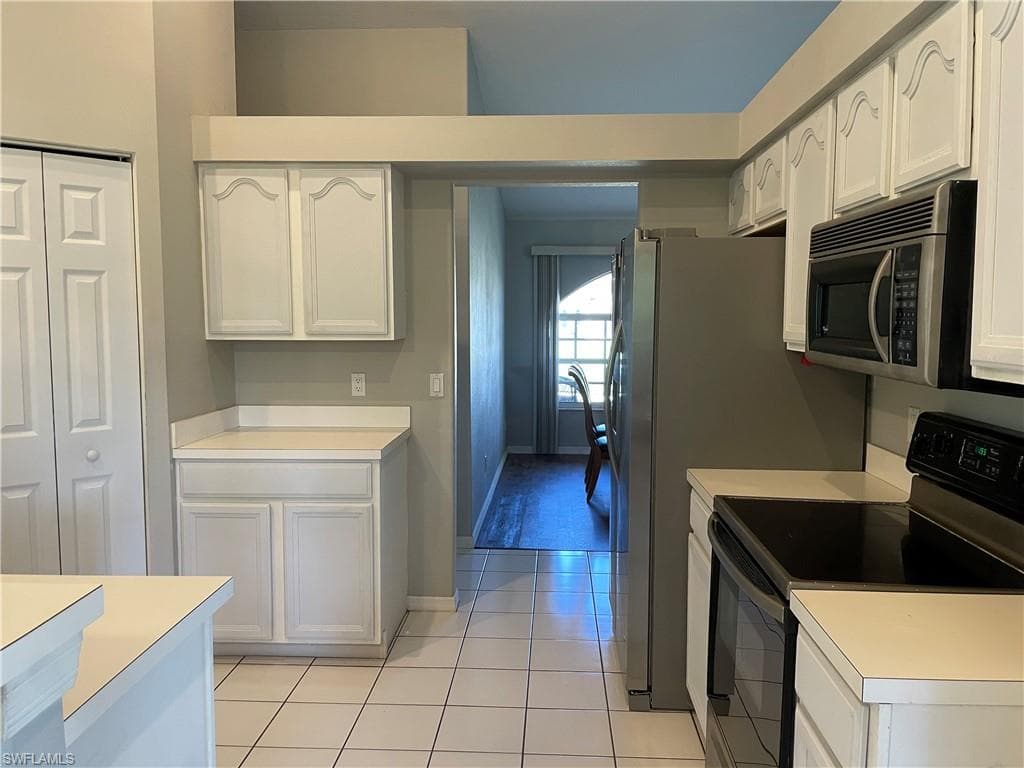 1501 Senior Ct, Lehigh Acres, FL 33971-12