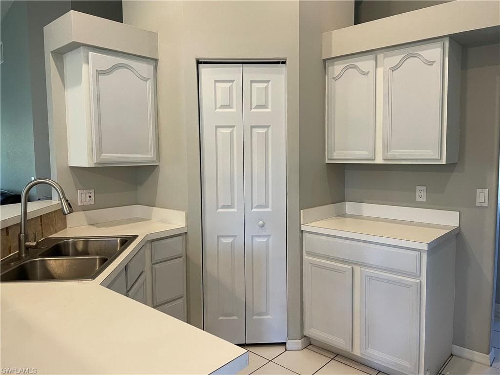 1501 Senior Ct, Lehigh Acres, FL 33971-13