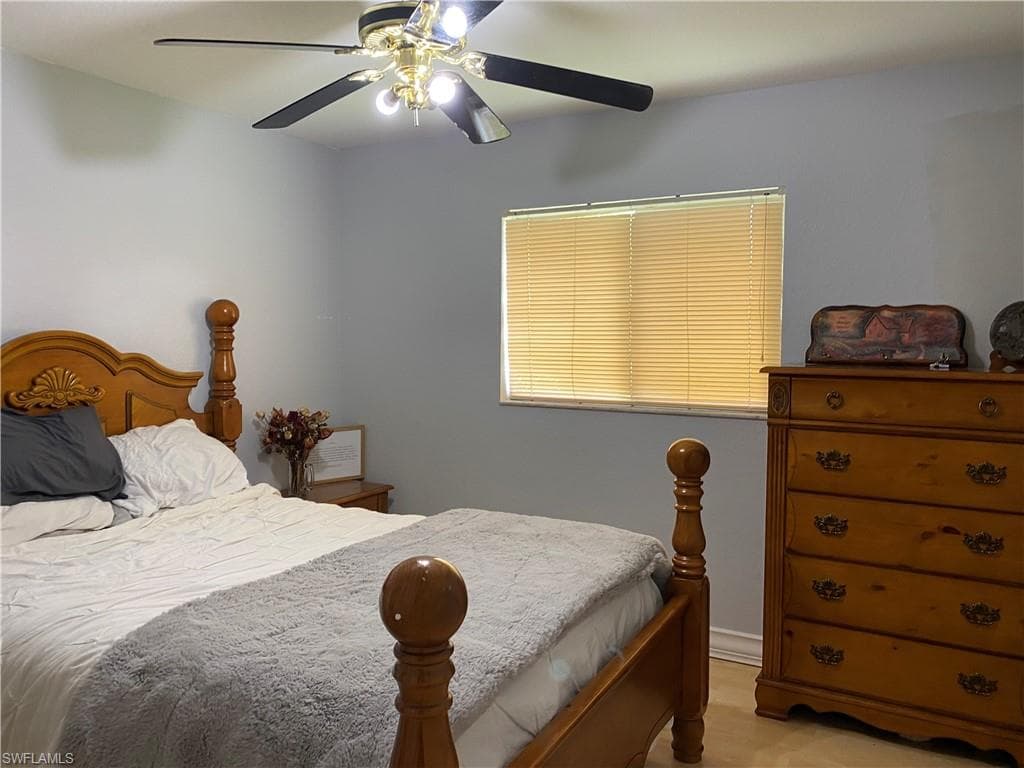 1501 Senior Ct, Lehigh Acres, FL 33971-16