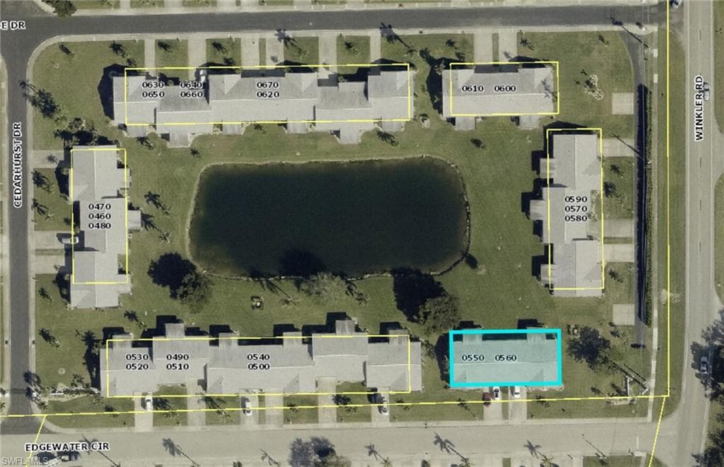 1527 Edgewater Cir, Fort Myers, FL 33919-28