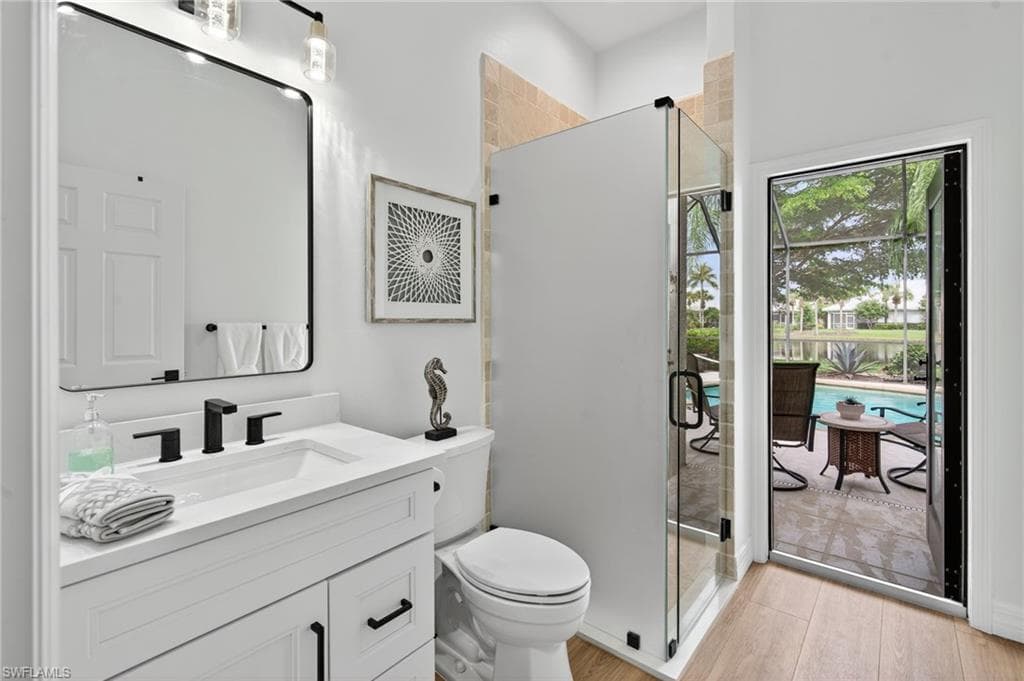 7637 Mulberry Ln, Naples, FL 34114-22