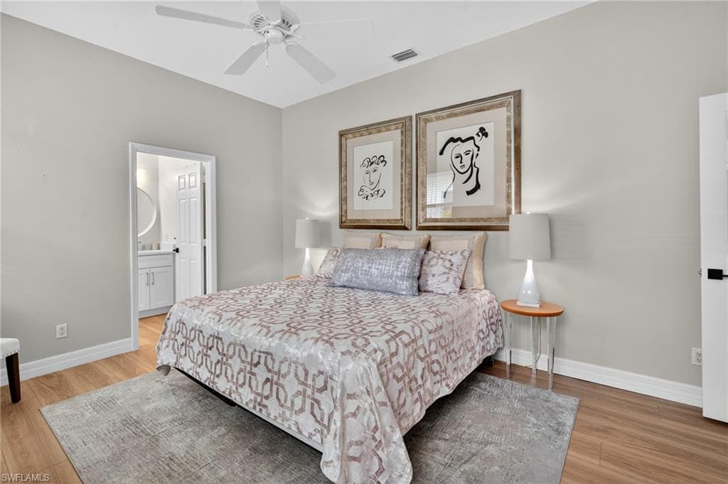 7637 Mulberry Ln, Naples, FL 34114-23