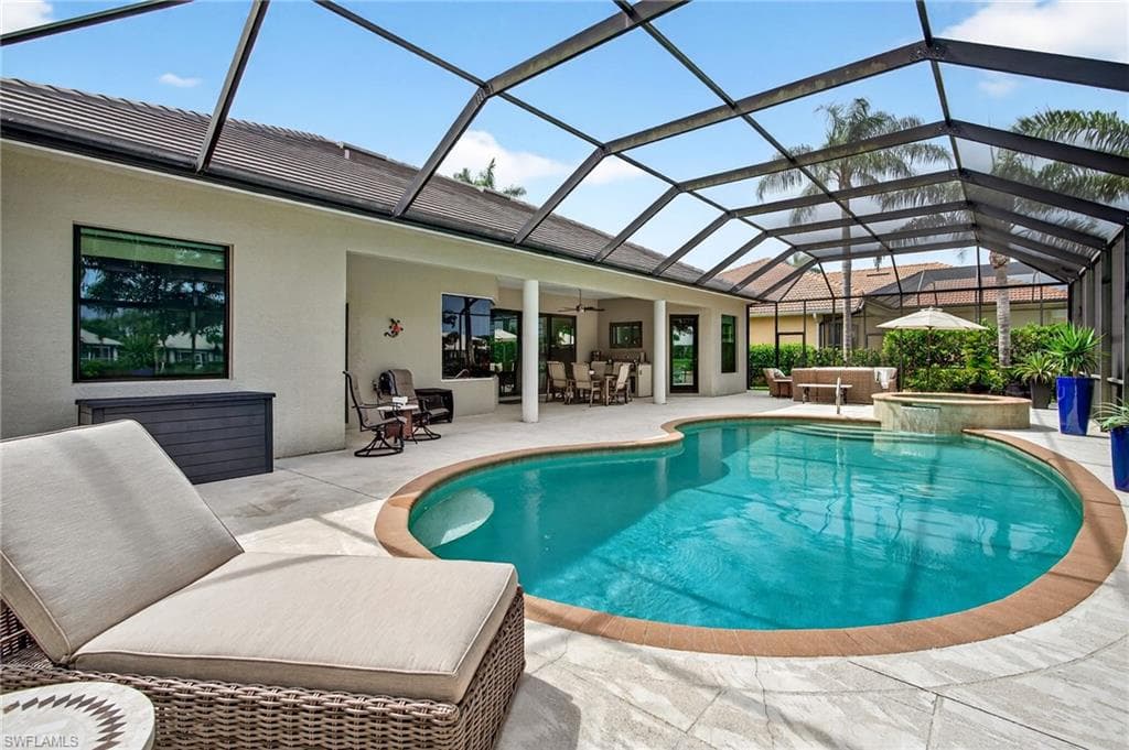 7637 Mulberry Ln, Naples, FL 34114-30