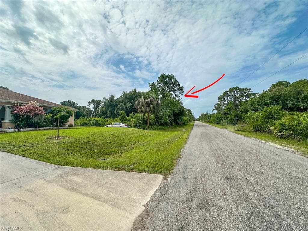 1406 Clark Ave, Lehigh Acres, FL 33972-15