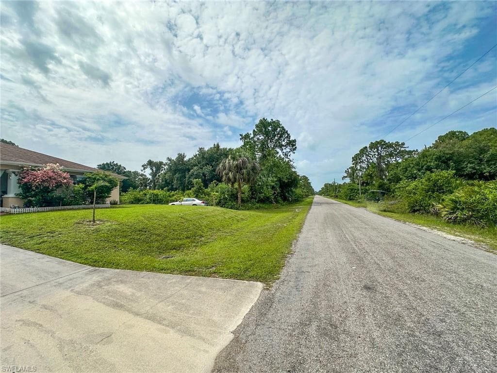 1406 Clark Ave, Lehigh Acres, FL 33972-17