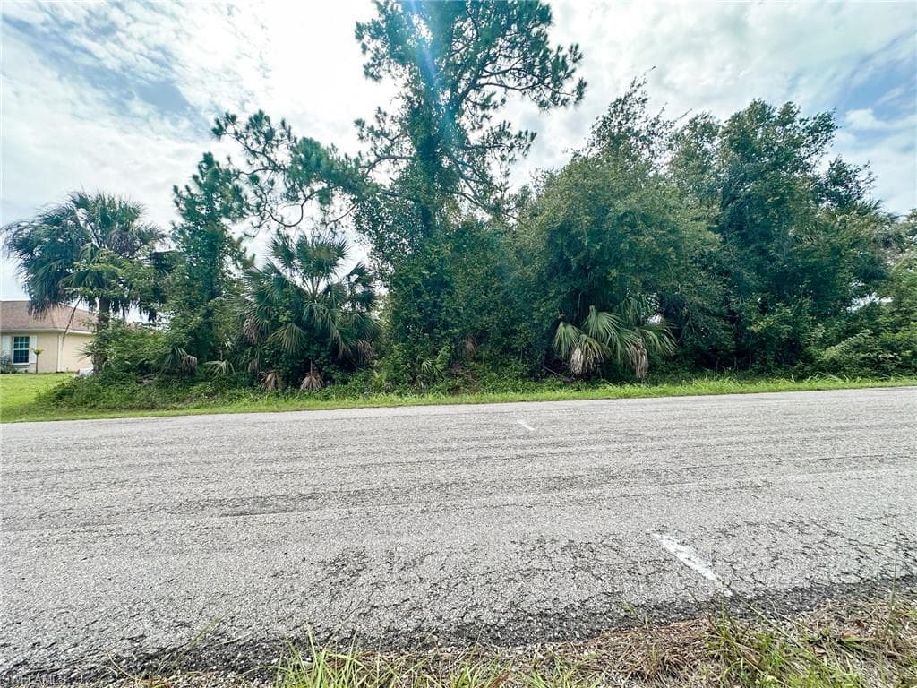 1406 Clark Ave, Lehigh Acres, FL 33972-23
