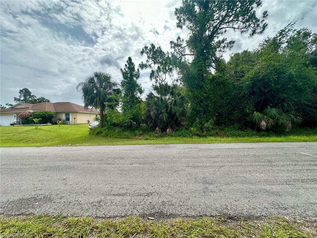 1406 Clark Ave, Lehigh Acres, FL 33972-3