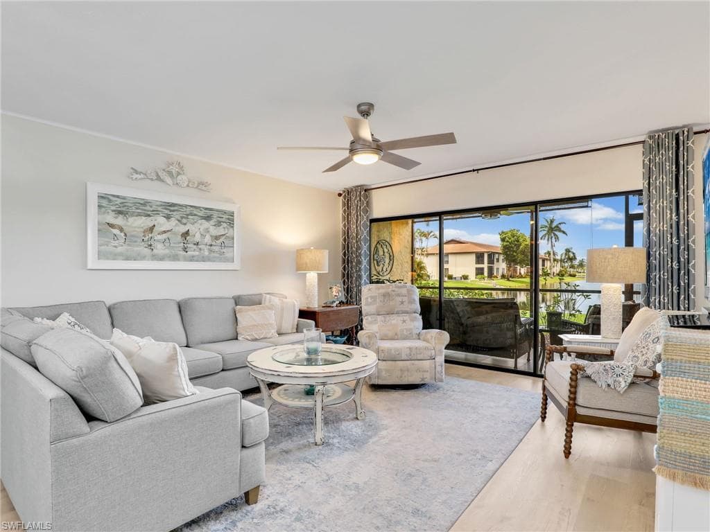 4240 Chantelle Dr B105, Naples, FL 34112-16