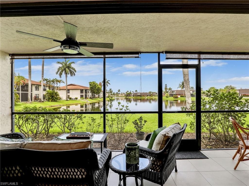 4240 Chantelle Dr B105, Naples, FL 34112-6