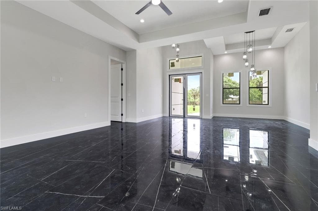 2342 10th Ave SE, Naples, FL 34117-9