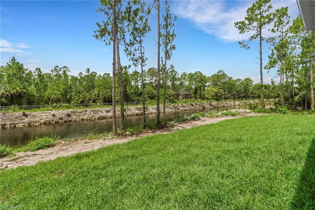 2342 10th Ave SE, Naples, FL 34117-35