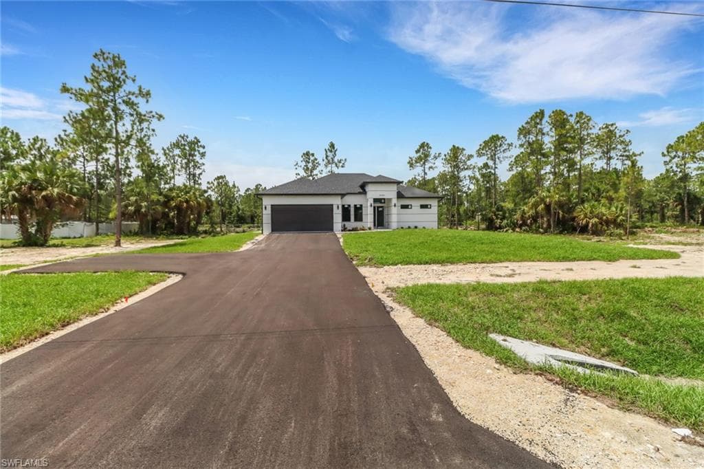 2342 10th Ave SE, Naples, FL 34117-4