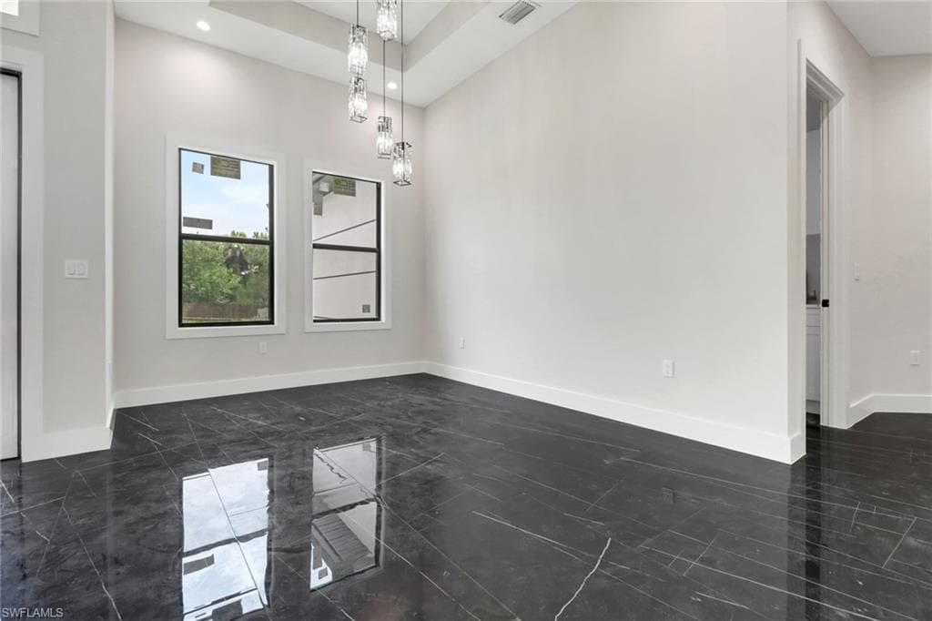 2342 10th Ave SE, Naples, FL 34117-8