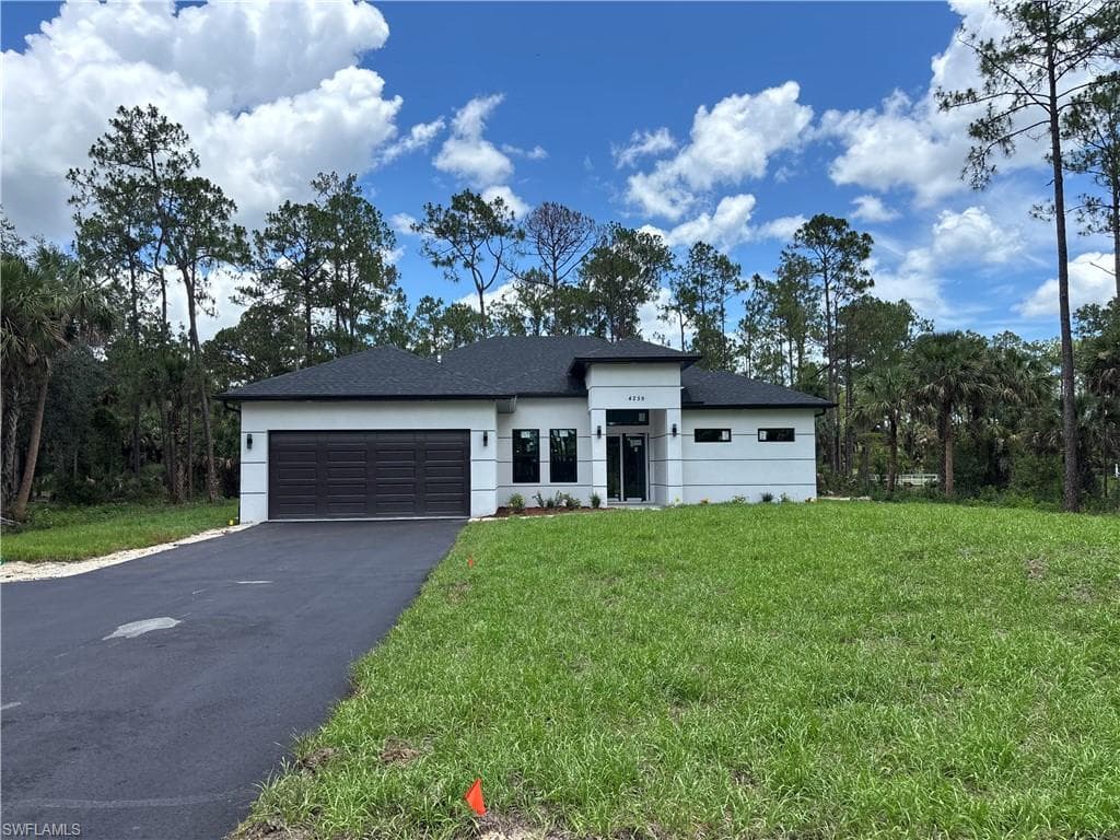 4259 12th Ave SE, Naples, FL 34117-2