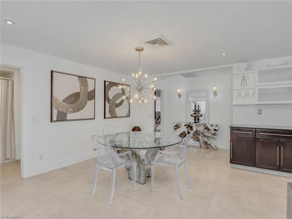 717 105th Ave N, Naples, FL 34108-31