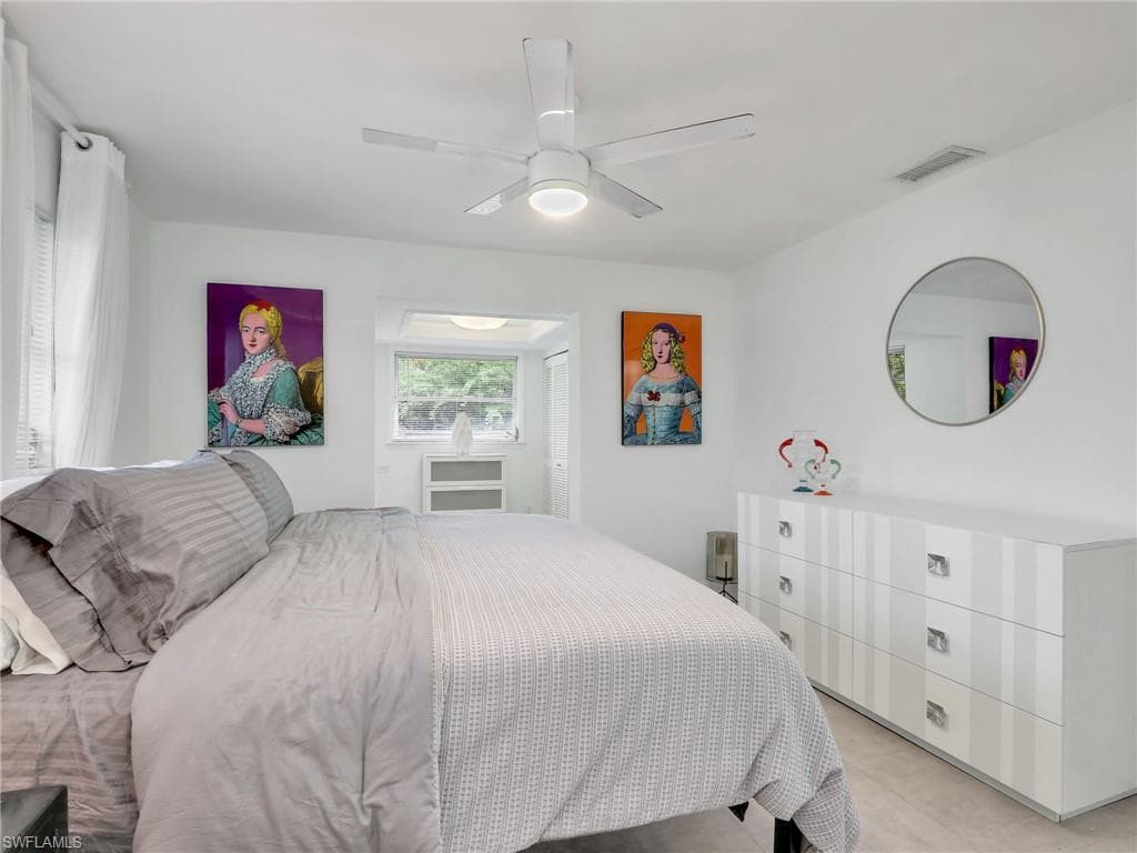 717 105th Ave N, Naples, FL 34108-32