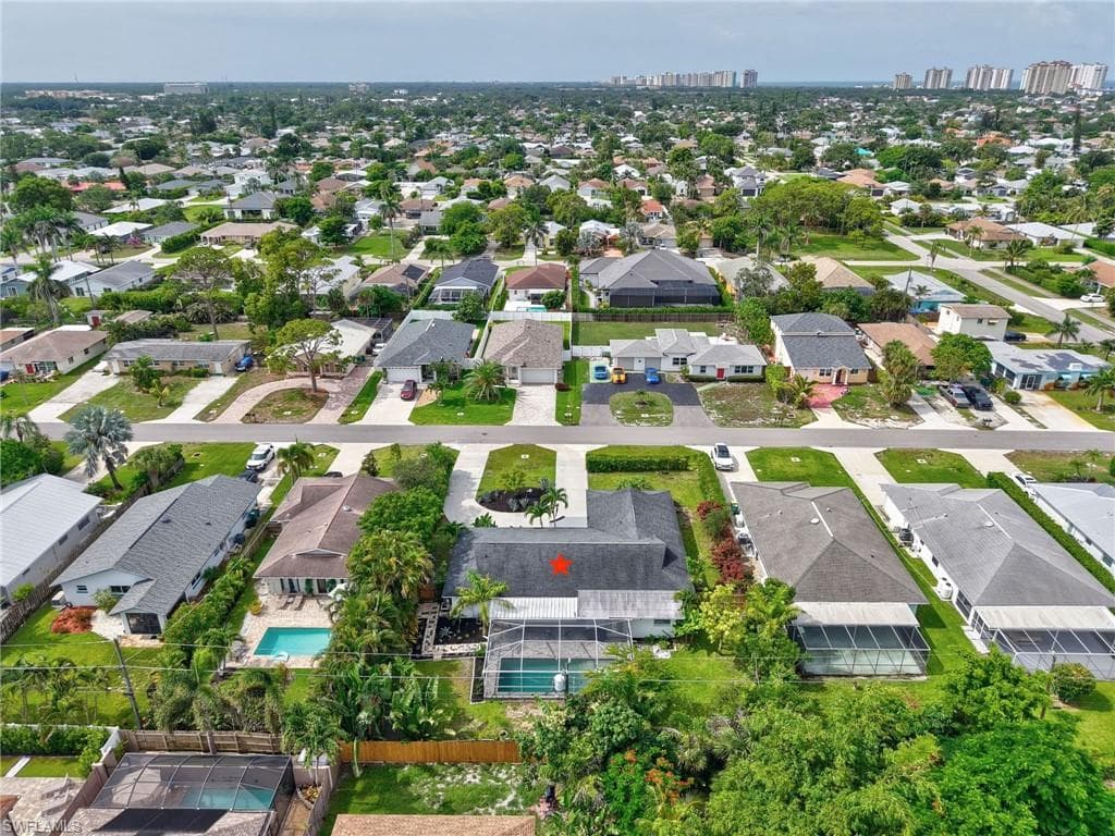 717 105th Ave N, Naples, FL 34108-42
